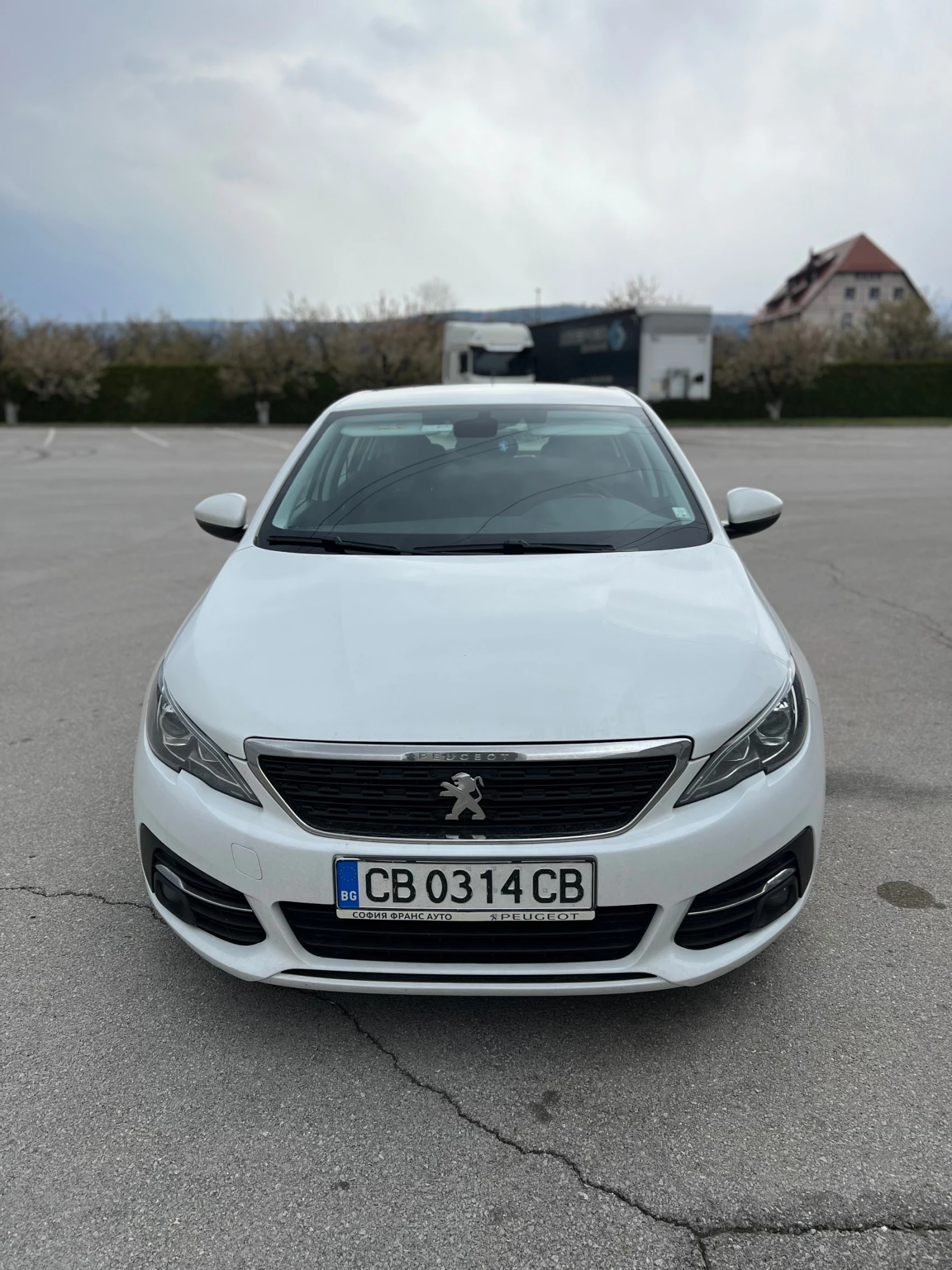Peugeot 308 1.5 BlueHDI* КРУИЗКОНТРОЛ* В ГАРАНЦИЯ - изображение 4
