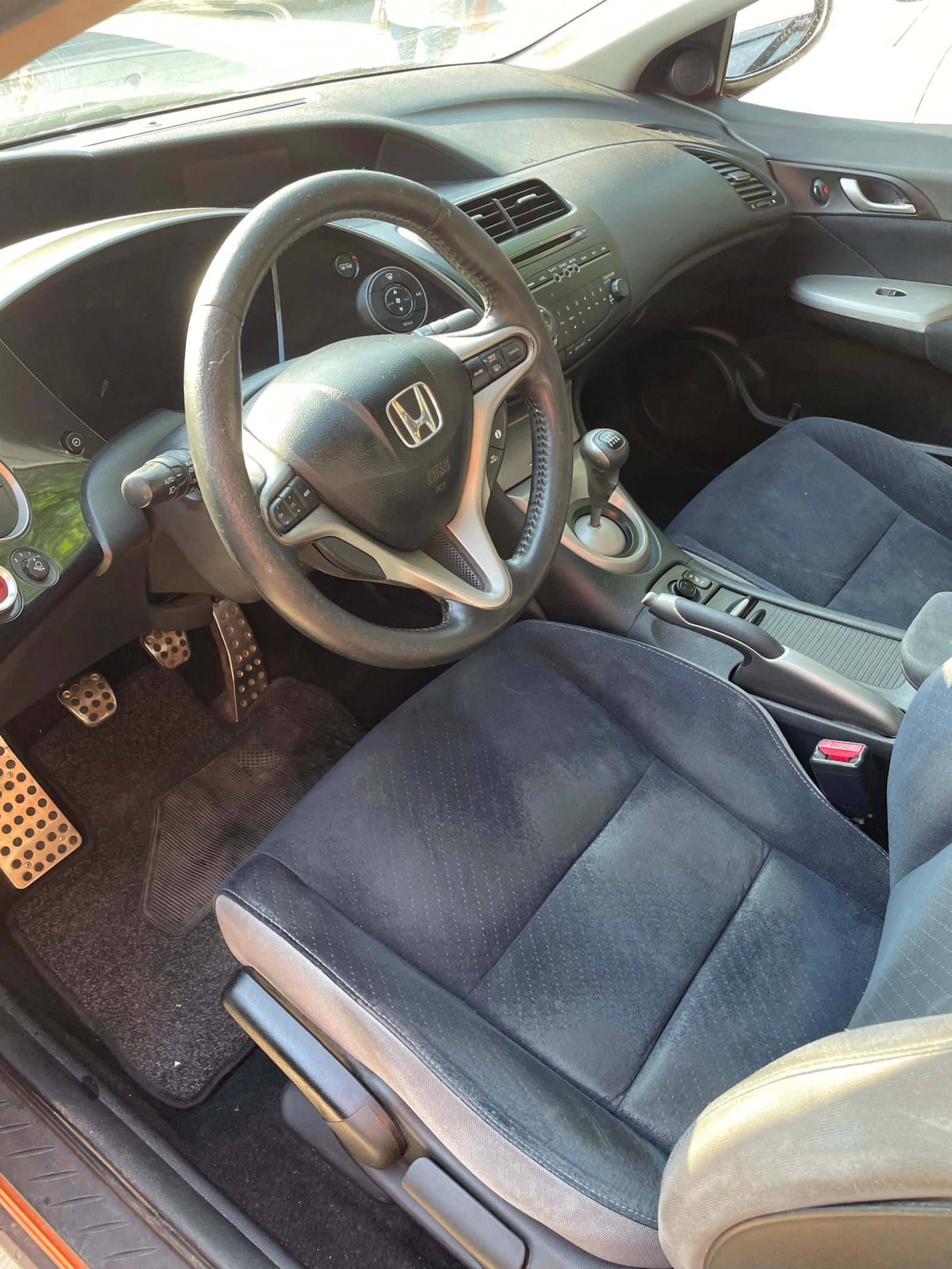 Honda Civic Sport - изображение 8