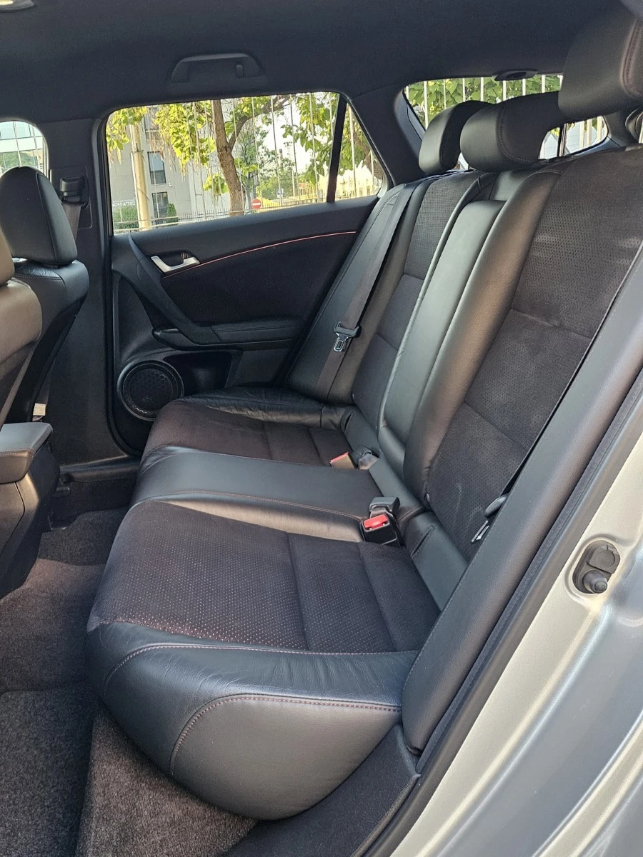 Honda Accord 2.2i-DTEC Type S Distronic* Navi* Cam | Mobile.bg   13