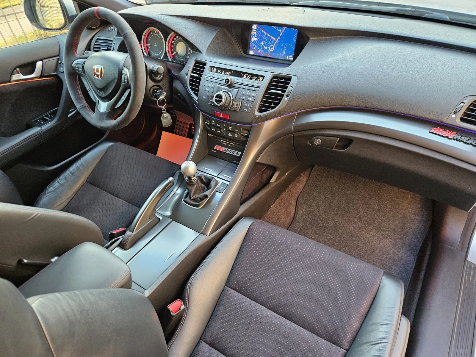 Honda Accord 2.2i-DTEC Type S Distronic* Navi* Cam | Mobile.bg   15