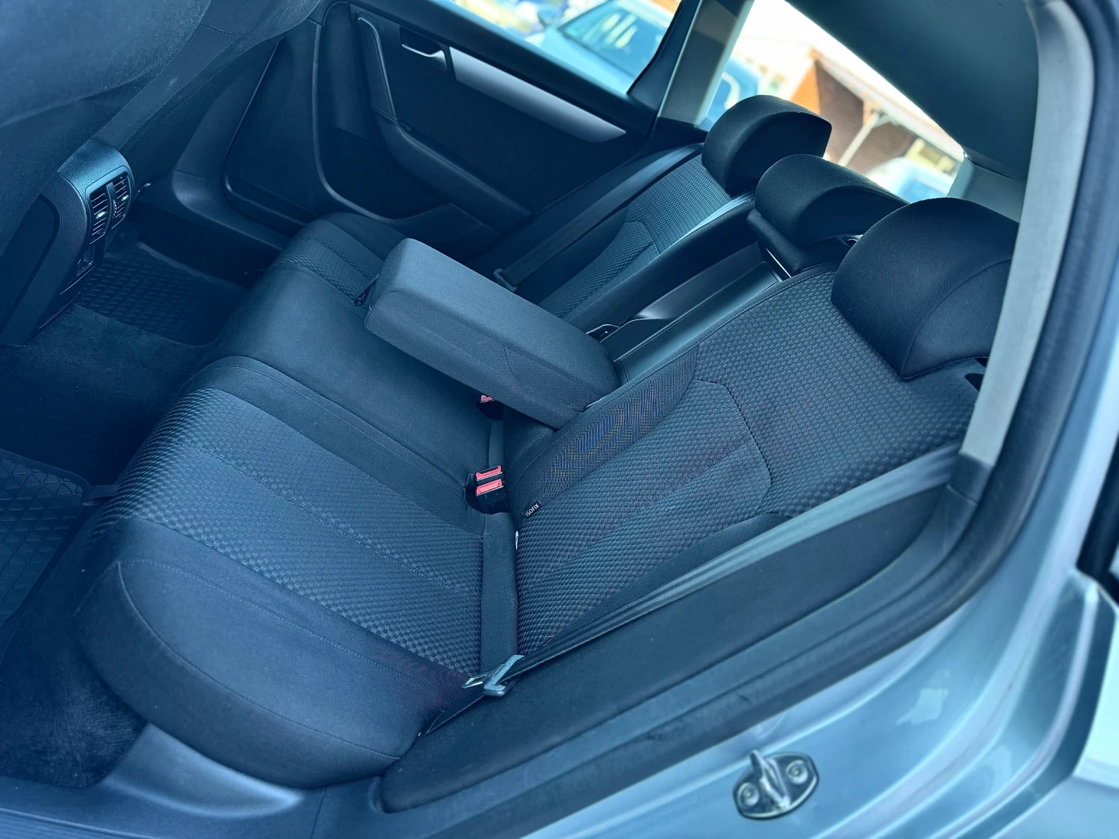 VW Passat 2.0TDI 140кс DSG-АВТОМАТИК МУЛТИ НАВИ | Mobile.bg — изображение 12