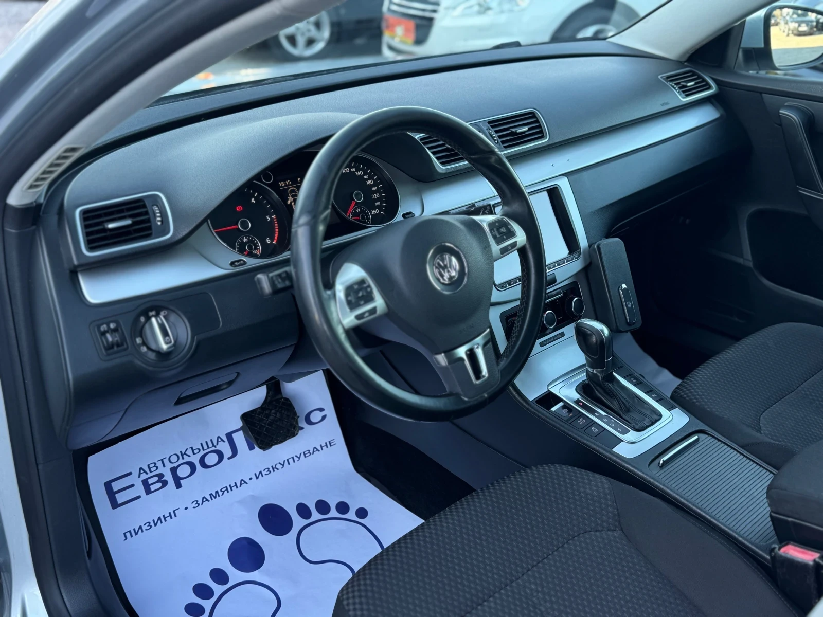 VW Passat 2.0TDI 140кс DSG-АВТОМАТИК МУЛТИ НАВИ - изображение 10