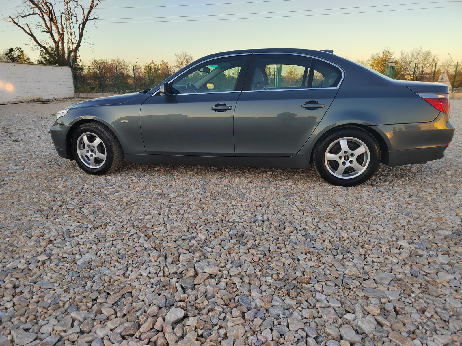 BMW 530 3.0 - изображение 8