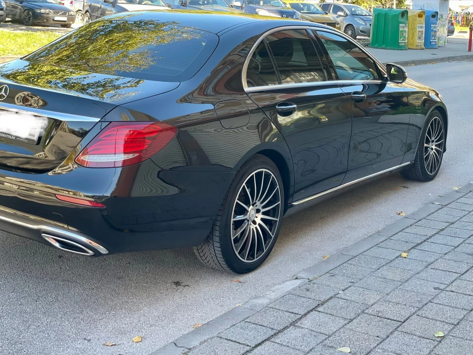 Mercedes-Benz E 350  - изображение 8