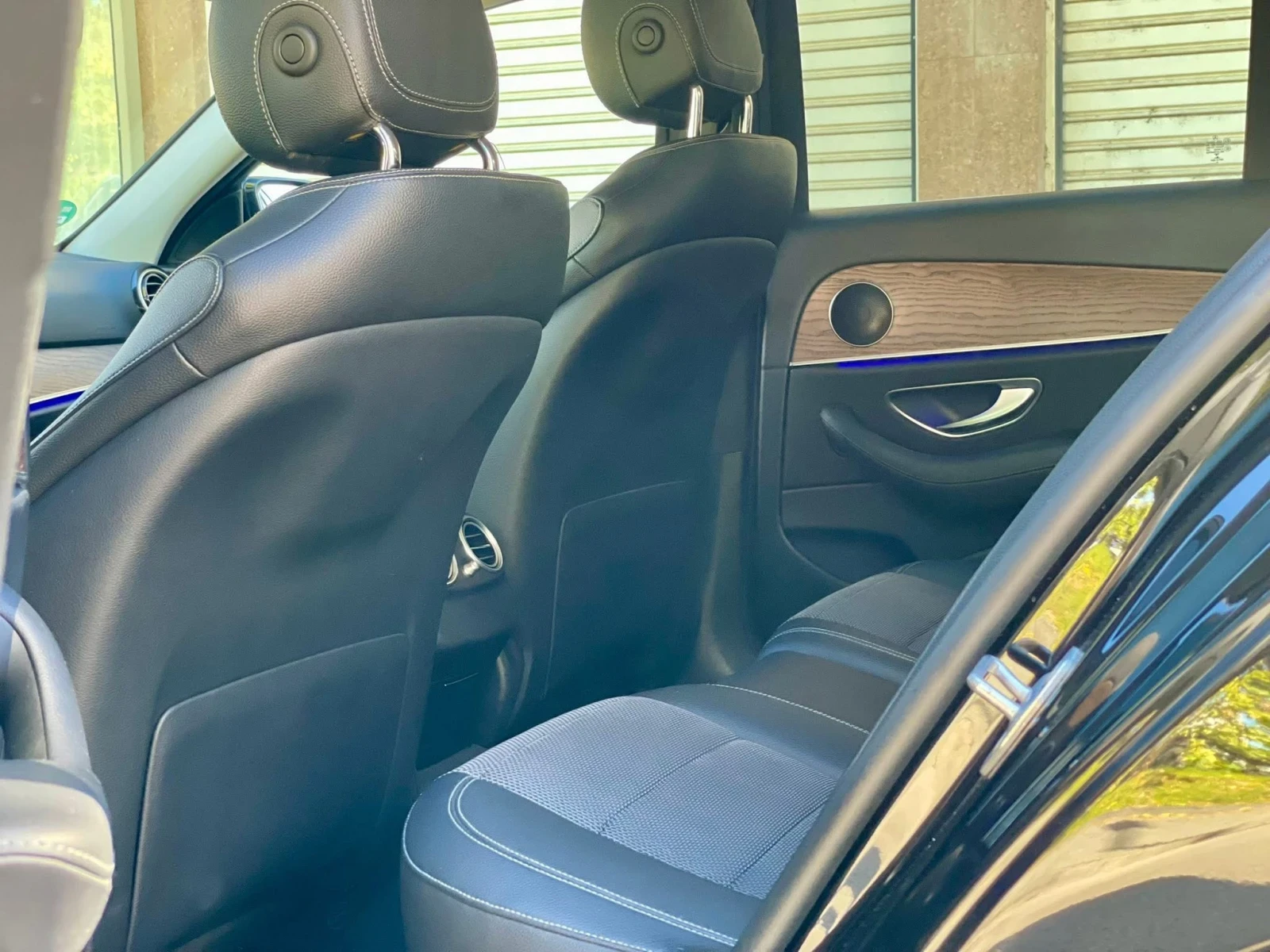 Mercedes-Benz E 350  - изображение 2