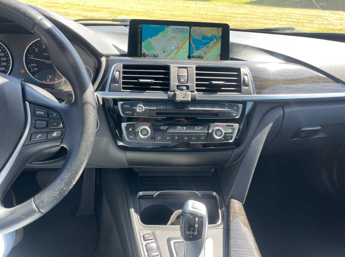 BMW 328 * АВТО КРЕДИТ* ЦЕНА ДО БГ * СЕРВИЗНА ИСТОРИЯ *  - изображение 8