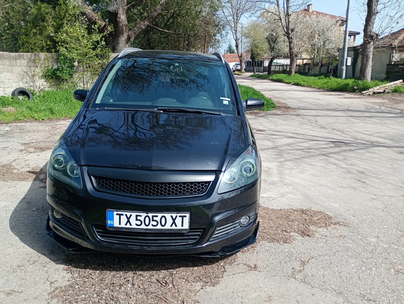 Opel Zafira 1.9 OPC line, снимка 14 - Автомобили и джипове - 53565345