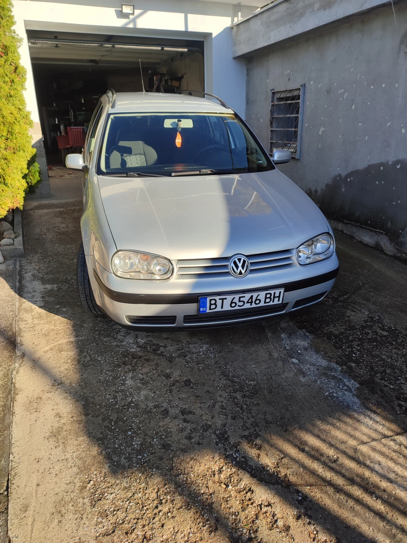 VW Golf Комби - изображение 2