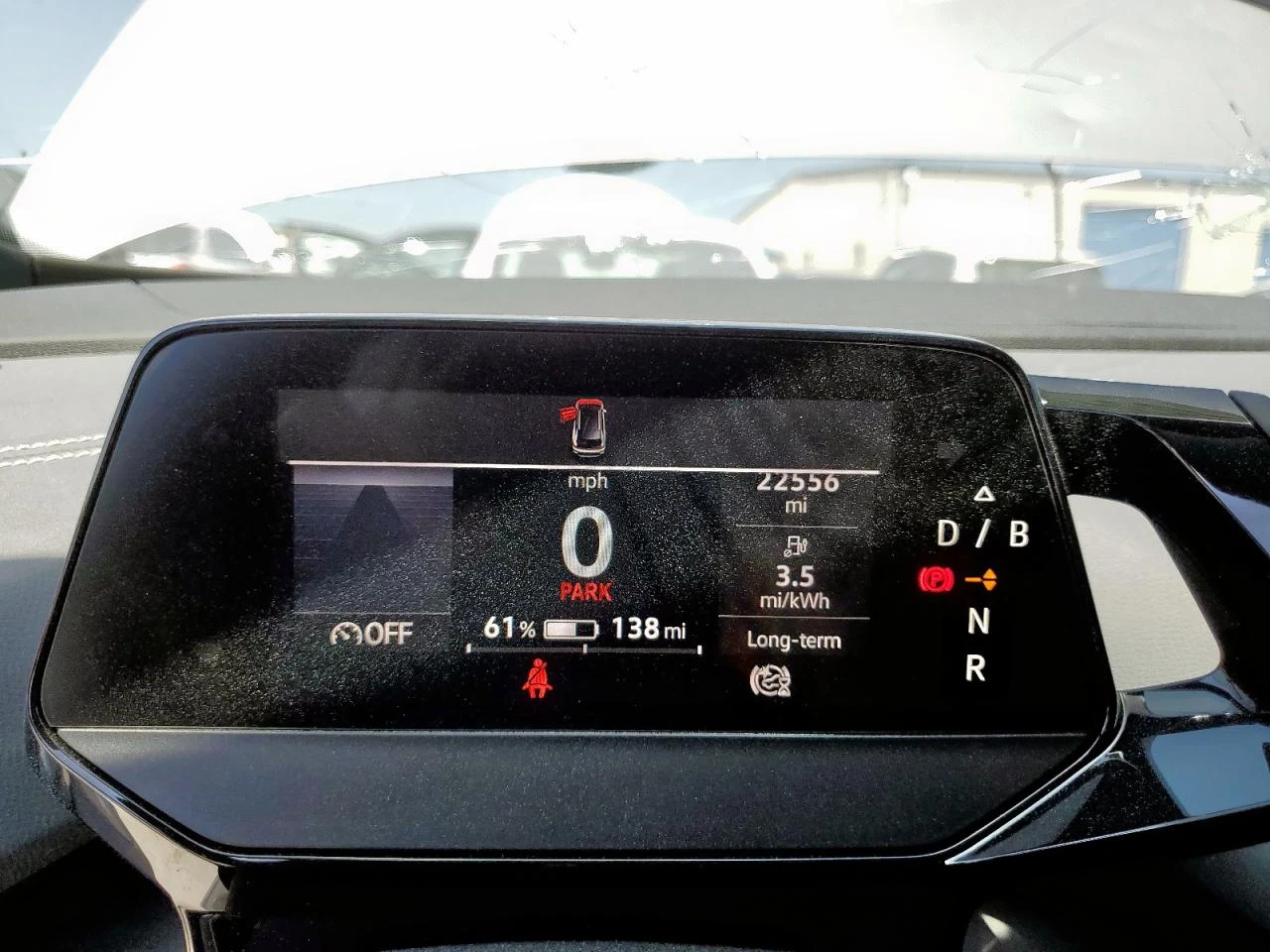 VW ID.4 Фиксирана крайна цена до България  - изображение 9