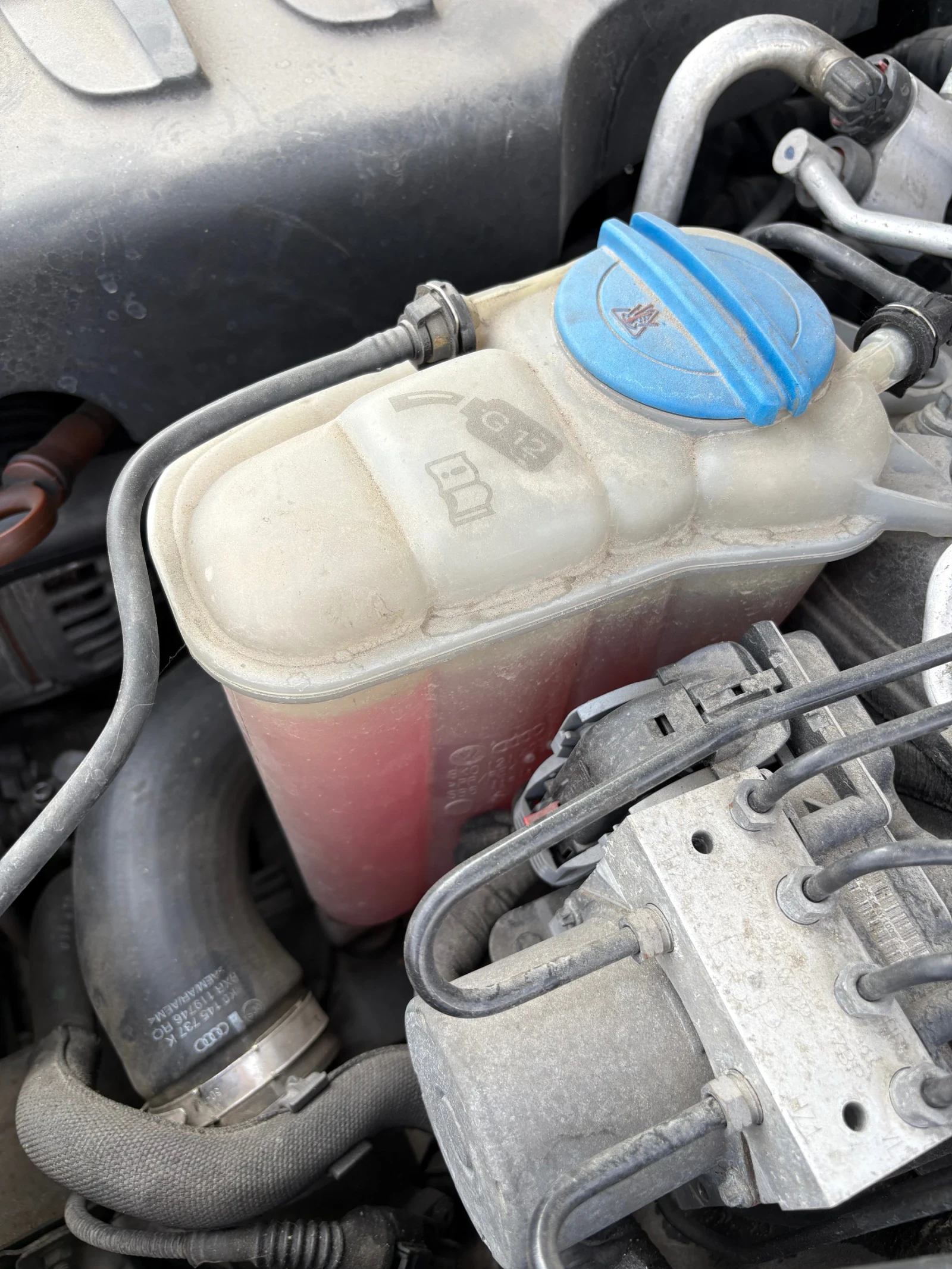 Audi A4 2.0TDI , снимка 8 - Автомобили и джипове - 53756579