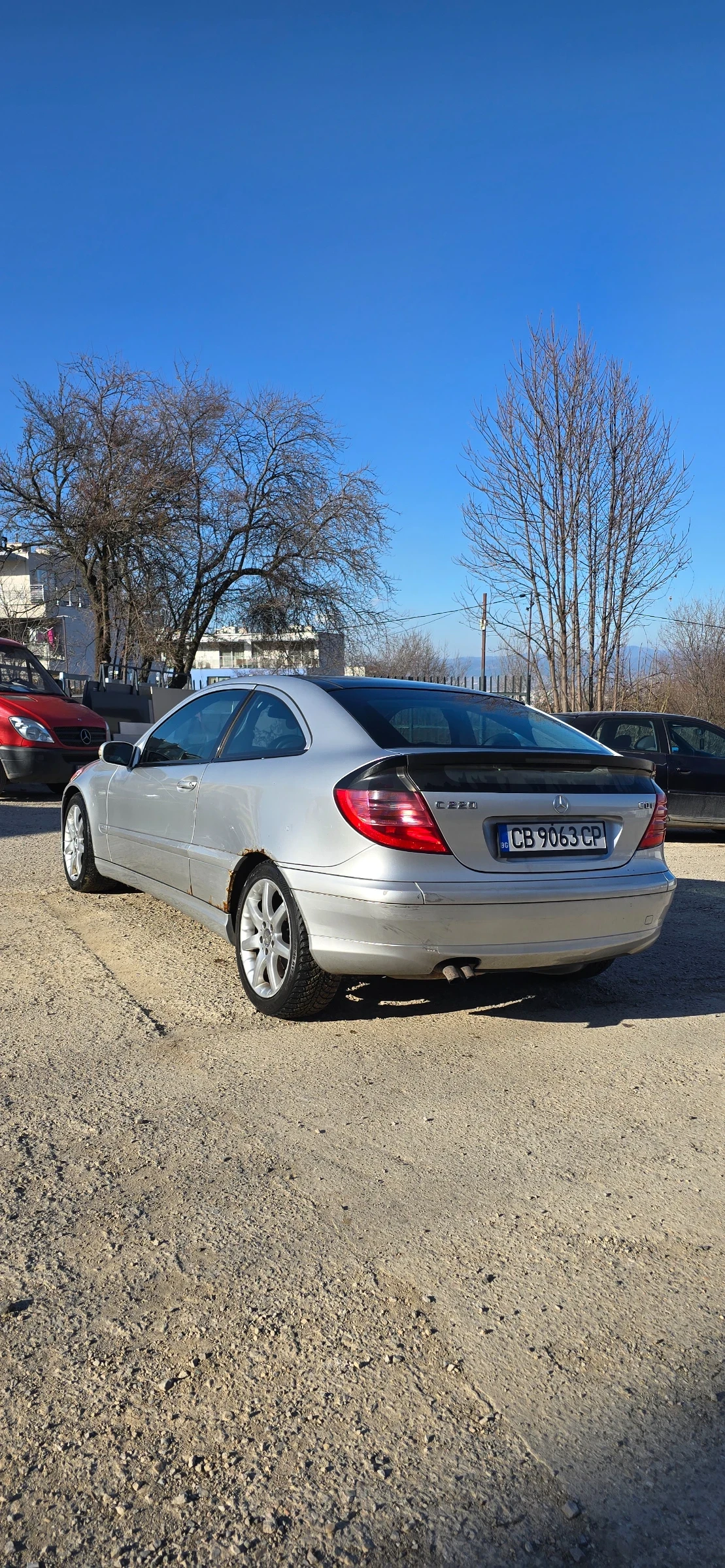 Mercedes-Benz C 220, снимка 2 - Автомобили и джипове - 53799943