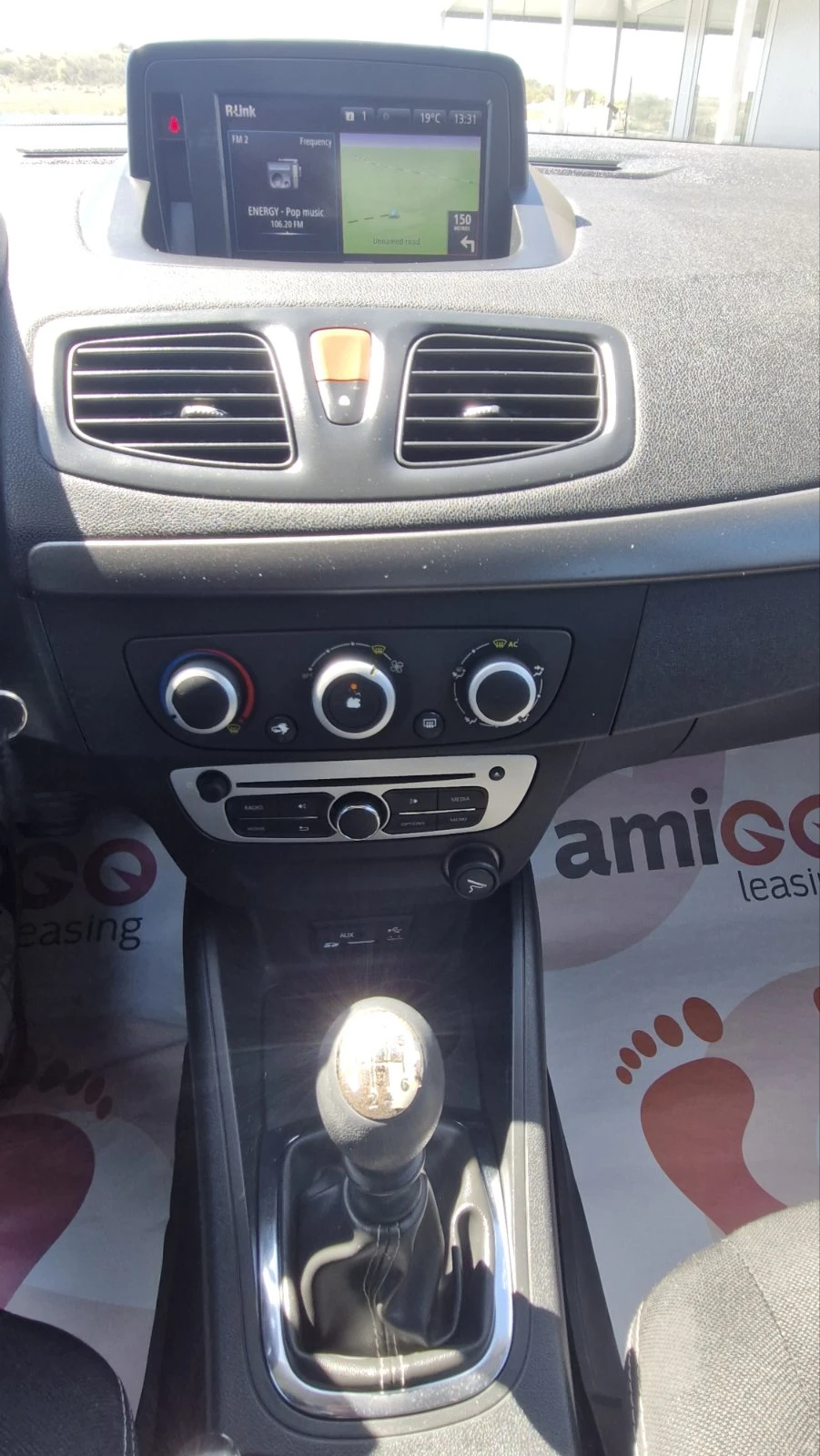 Renault Megane 1.5 dci, снимка 9 - Автомобили и джипове - 54139444