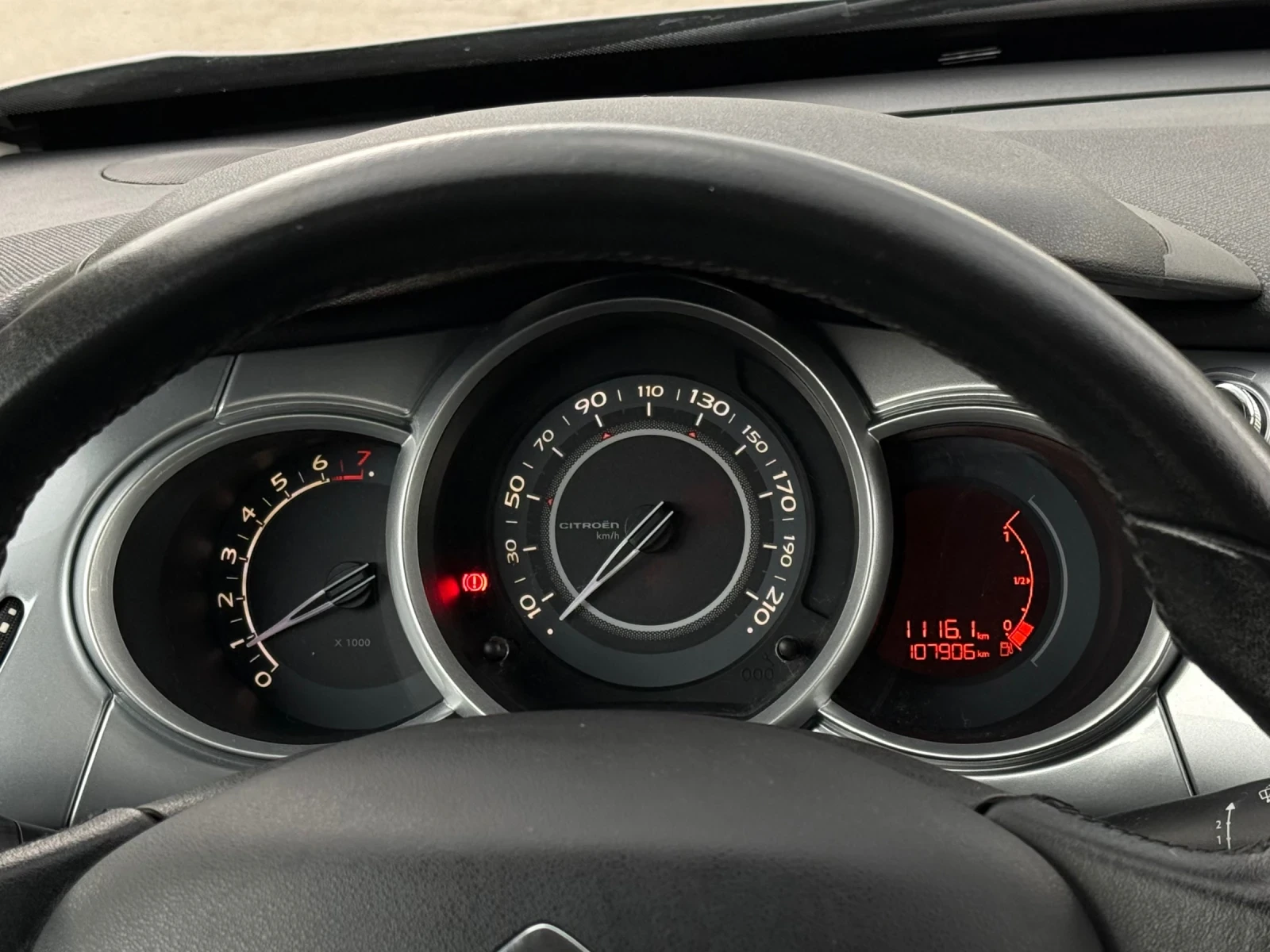 Citroen C3 1.4* Klima* 107хил. км, снимка 15 - Автомобили и джипове - 54646432