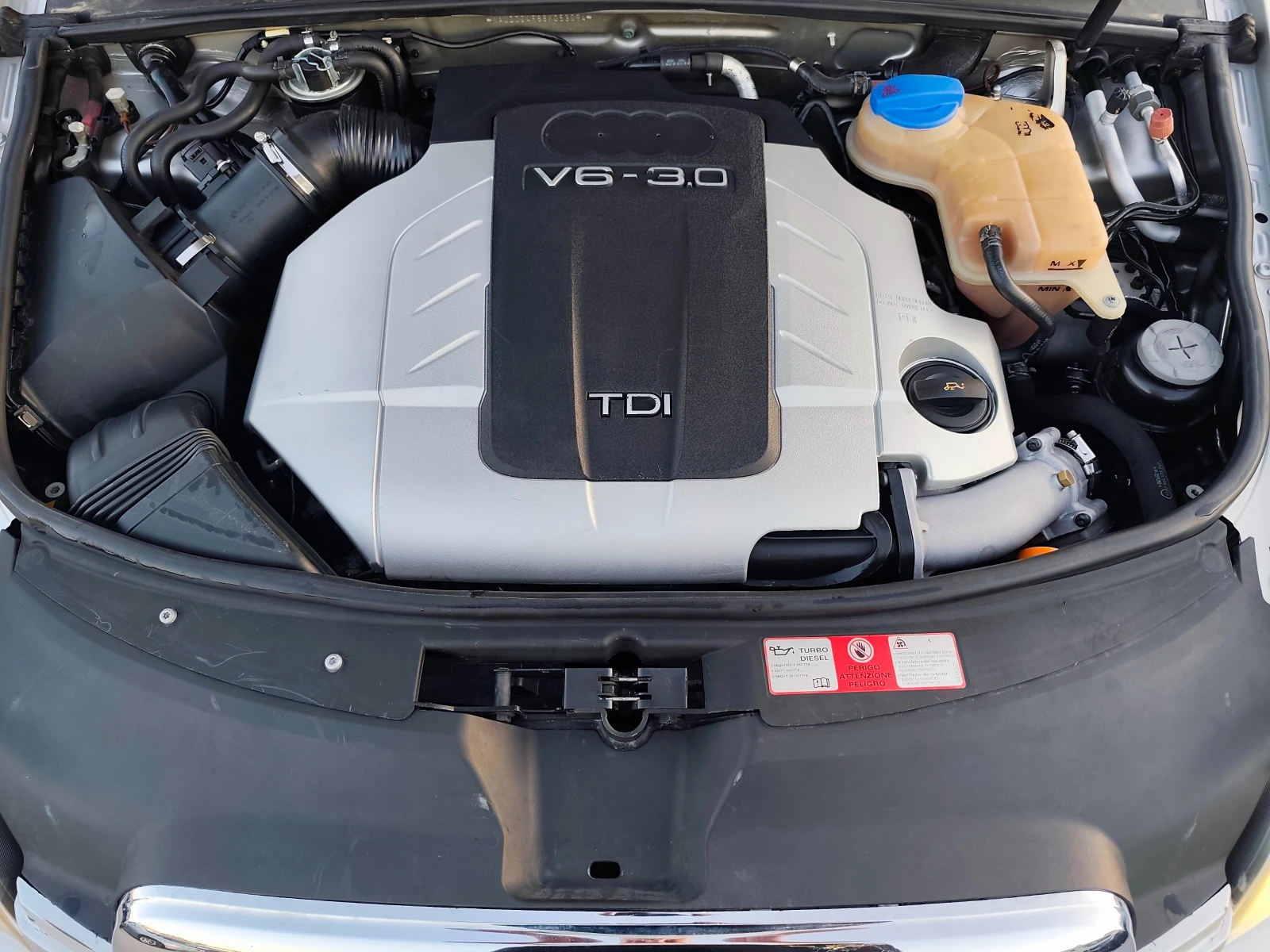 Audi A6 3.0TDI S-LINE QUATRO, снимка 16 - Автомобили и джипове - 54683705