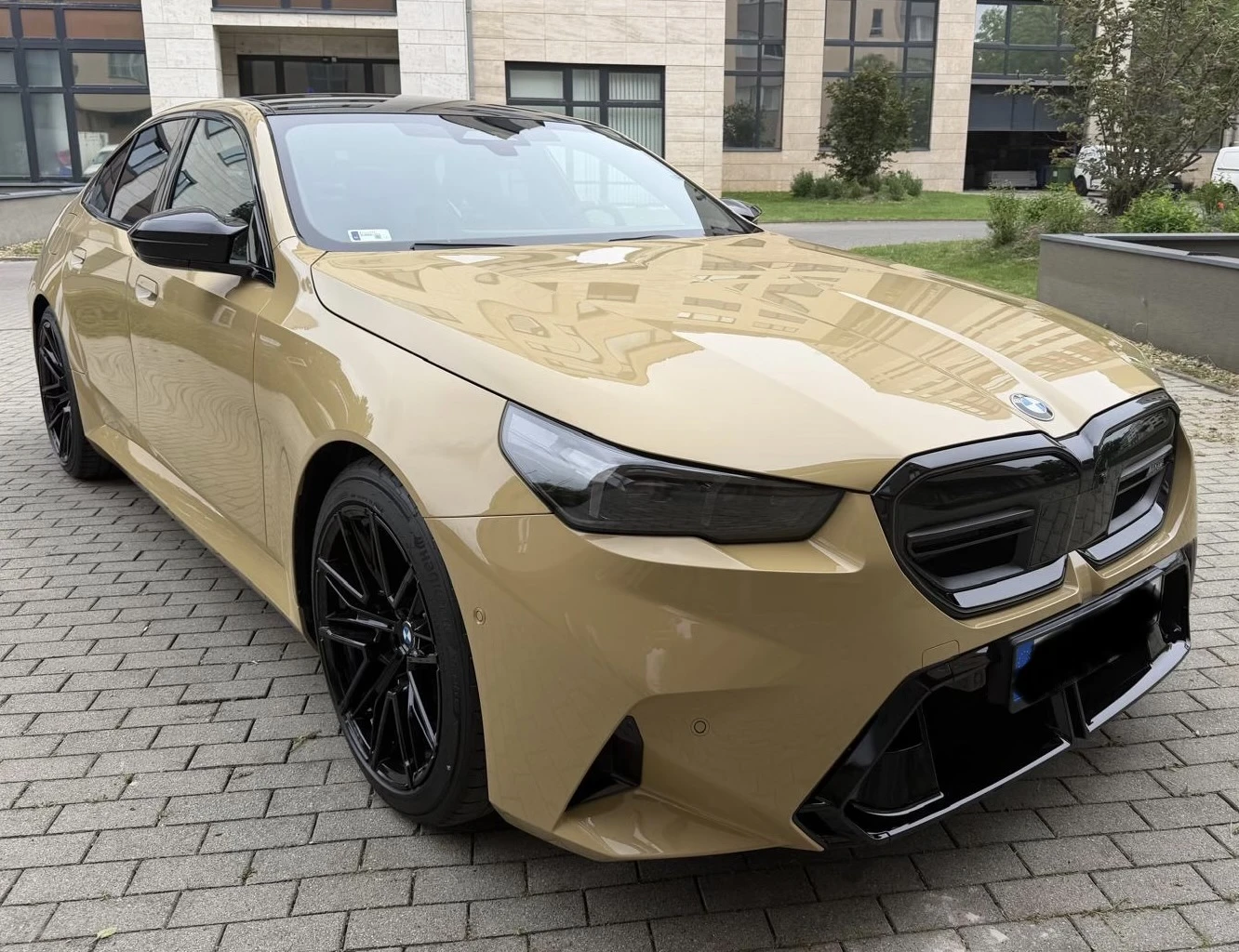 BMW M5 Competition, снимка 3 - Автомобили и джипове - 55126990