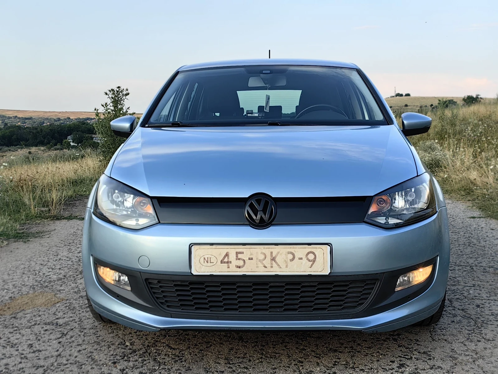 VW Polo R-LINE TOP!!! , снимка 2 - Автомобили и джипове - 55344736