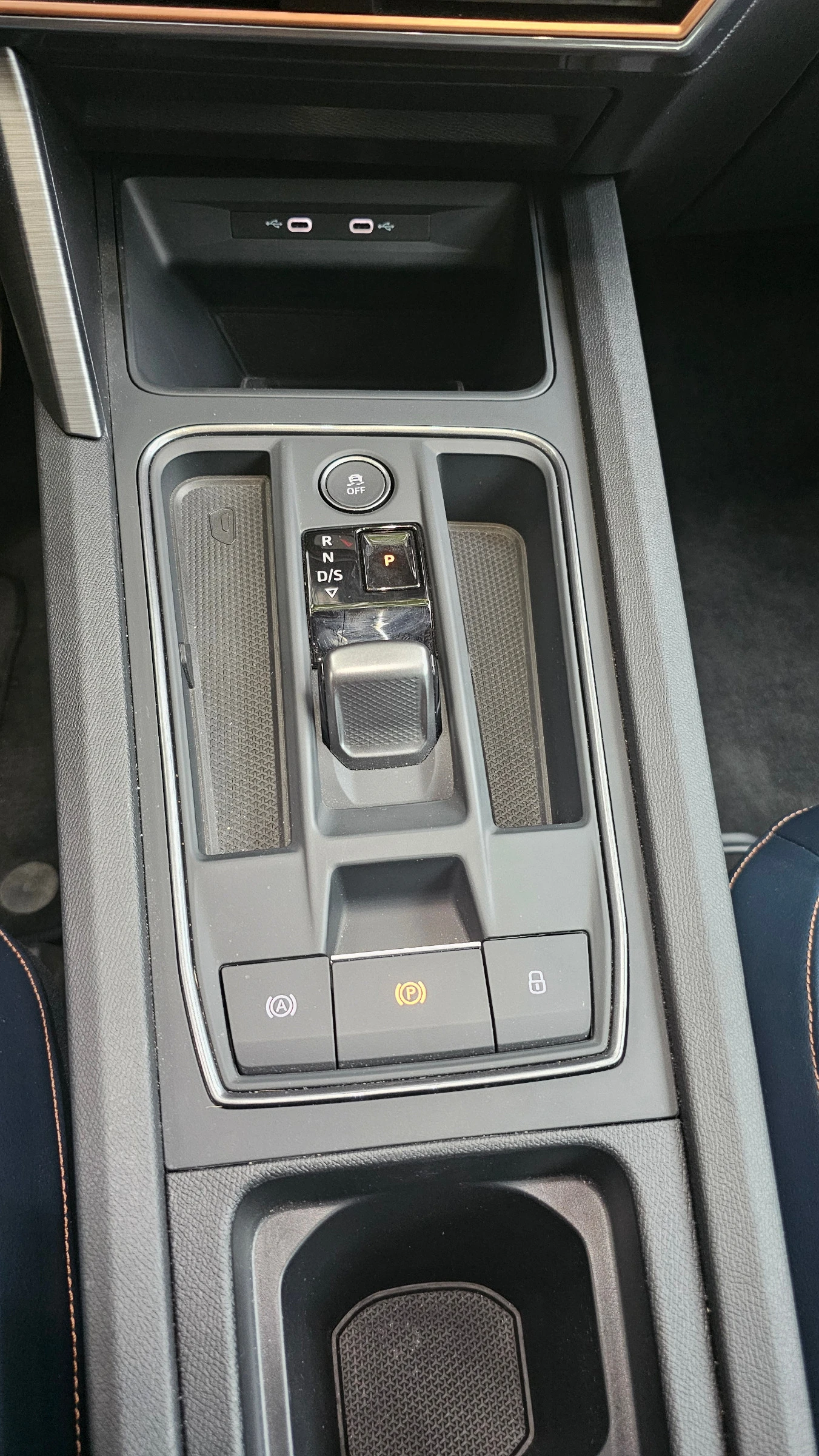 Cupra Formentor VZ, снимка 16 - Автомобили и джипове - 55366314