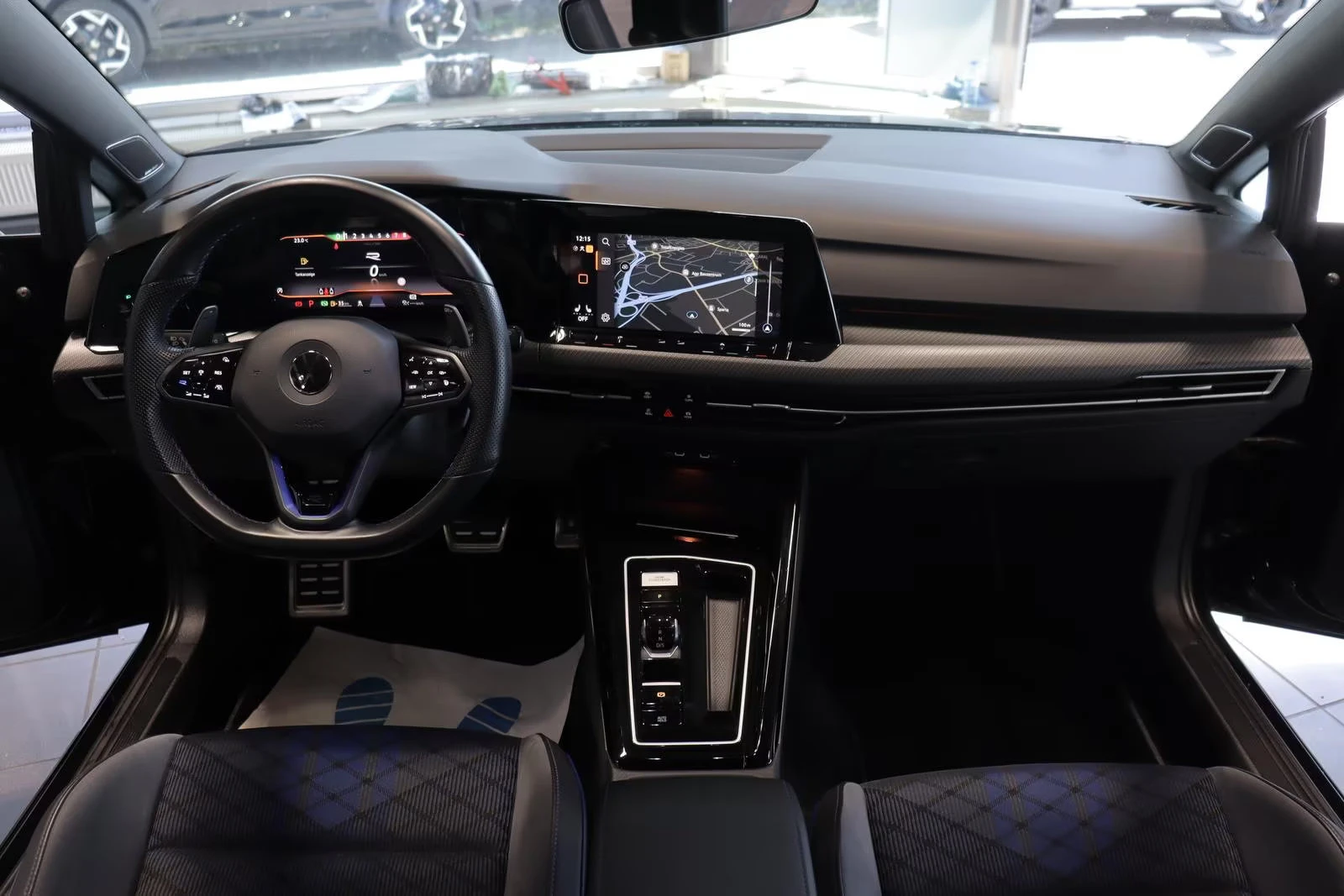 VW Golf R/320HP/DSG/4X4/NAVI/CAM/622z, снимка 8 - Автомобили и джипове - 55375670