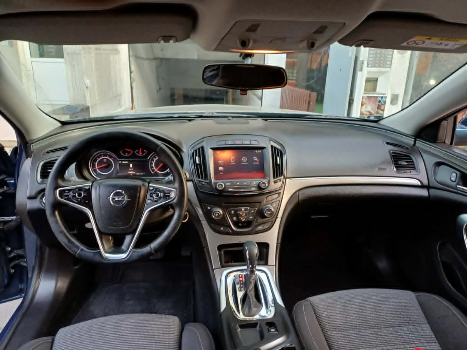 Opel Insignia  sport tourer sw , снимка 8 - Автомобили и джипове - 55565843