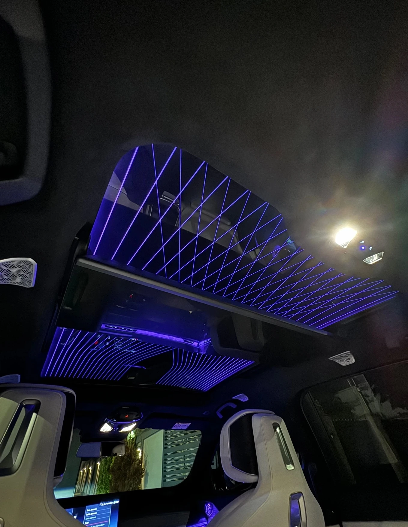 BMW 760 e xDrive M-Sport Plug-In Hybrid, снимка 12 - Автомобили и джипове - 55624468