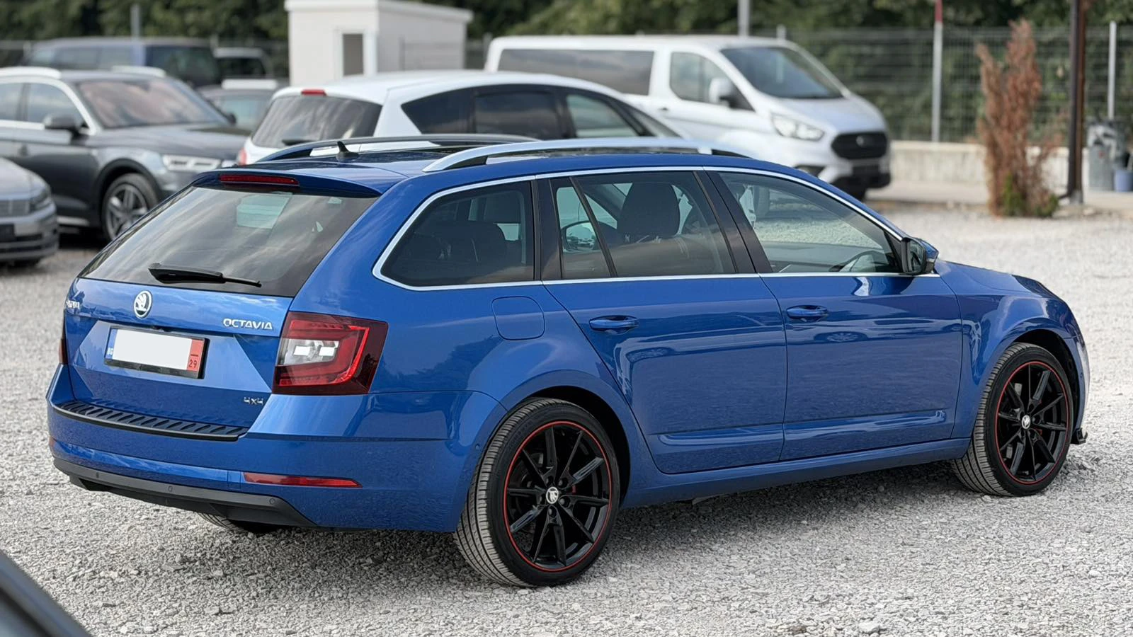 Skoda Octavia 2.0 Tdi, 4x4, DSG, печка, панорама, снимка 6 - Автомобили и джипове - 55724133