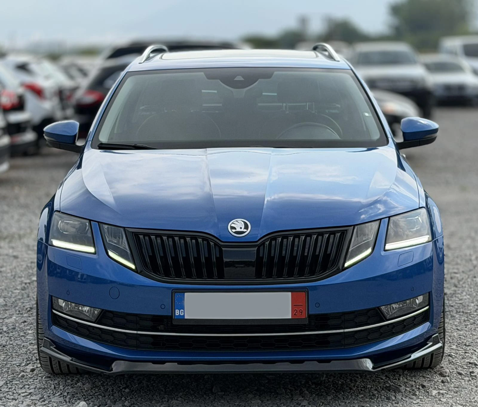 Skoda Octavia 2.0 Tdi, 4x4, DSG, печка, панорама, снимка 2 - Автомобили и джипове - 55724133