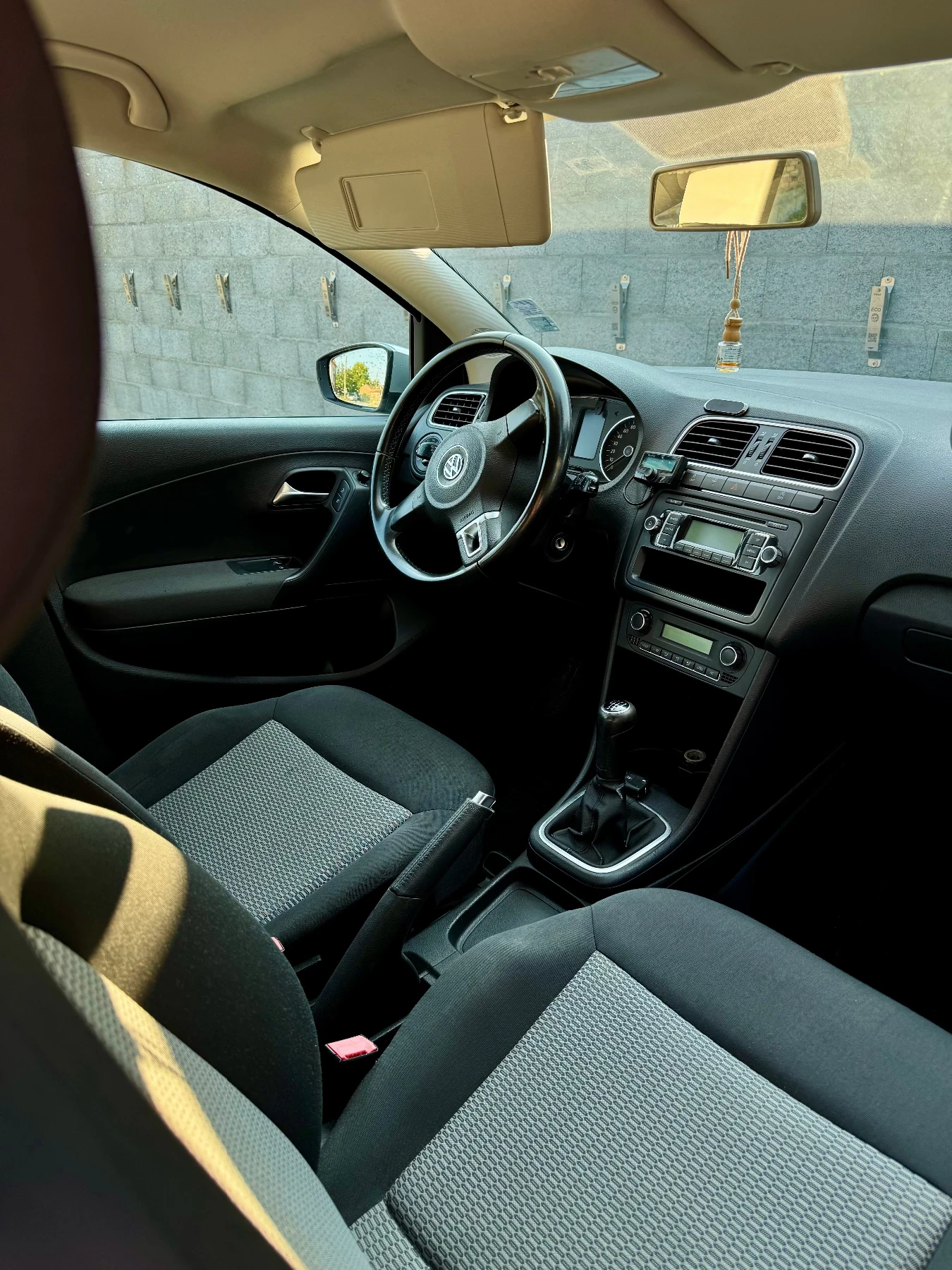 VW Polo, снимка 4 - Автомобили и джипове - 55944294