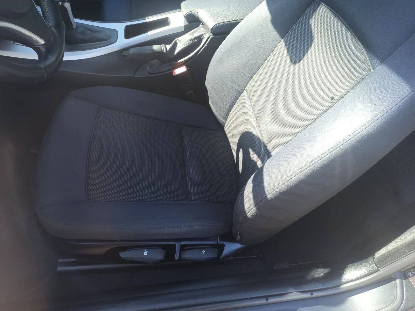 BMW 320 2.0, снимка 12 - Автомобили и джипове - 55999679