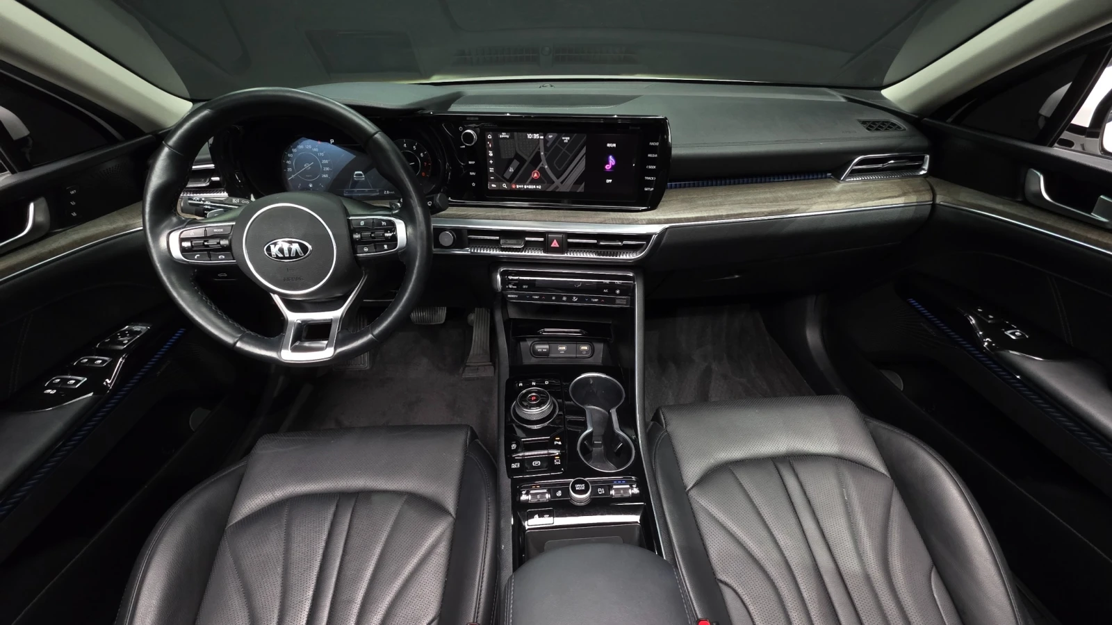 Kia K5 2, 0 Signature /360/Disi/�������� | Mobile.bg � ����������� 6