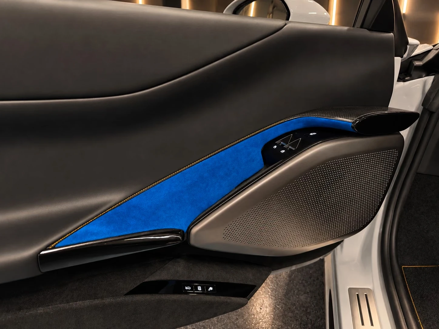 Ferrari Testarossa 849/LIFT/DAYTONA/ATELIER/360/ACC/CARBON/ | Mobile.bg � ����������� 10