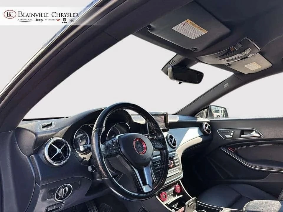 Mercedes-Benz CLA, снимка 9 - Автомобили и джипове - 56689560