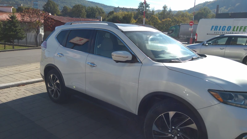 Nissan Rogue 2.5iAWD4x4, снимка 3 - Автомобили и джипове - 47688355