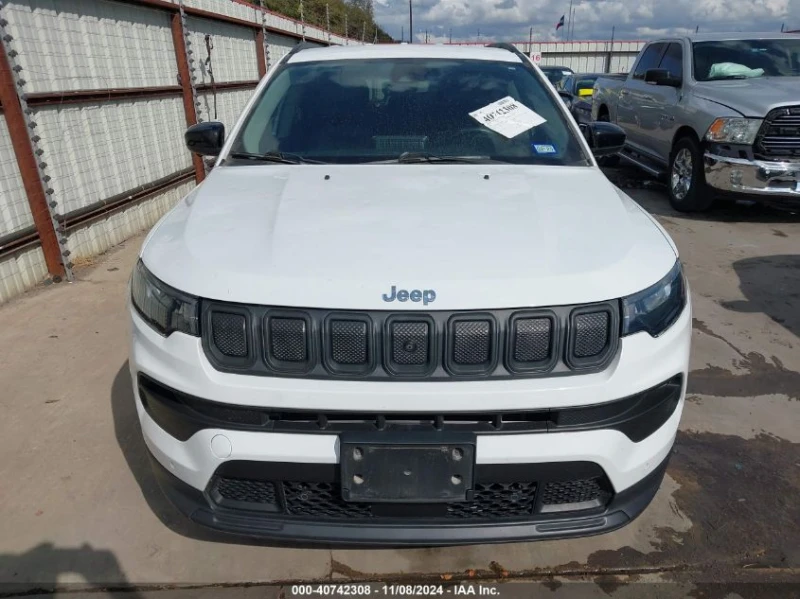 Jeep Cherokee 2.4 LATITUDE FWD, снимка 1 - Автомобили и джипове - 48770664