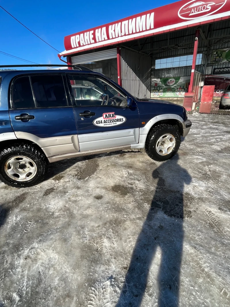 Suzuki Grand vitara 2.0, снимка 3 - Автомобили и джипове - 48962700