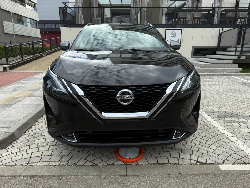Nissan Qashqai 4x4 Tekna+ в гаранция, снимка 11 - Автомобили и джипове - 52169665