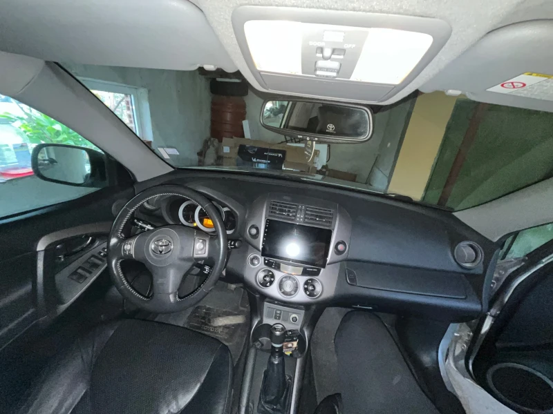 Toyota Rav4 2200, снимка 5 - Автомобили и джипове - 52350029