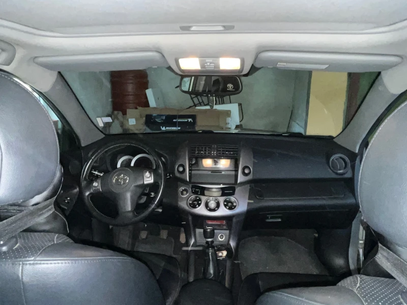 Toyota Rav4 2200, снимка 10 - Автомобили и джипове - 52350029
