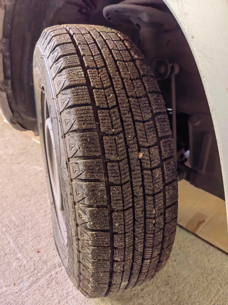 Toyota Rav4 2200, снимка 16 - Автомобили и джипове - 53332006