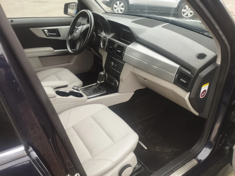 Mercedes-Benz GLK 2.2 170k 4x4, снимка 11 - Автомобили и джипове - 52790158