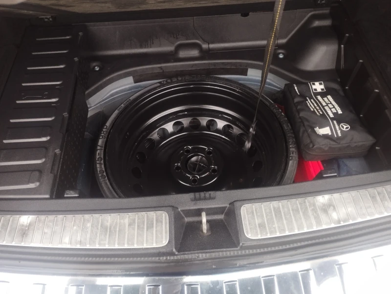 Mercedes-Benz GLK 2.2 170k 4x4, снимка 13 - Автомобили и джипове - 52790158