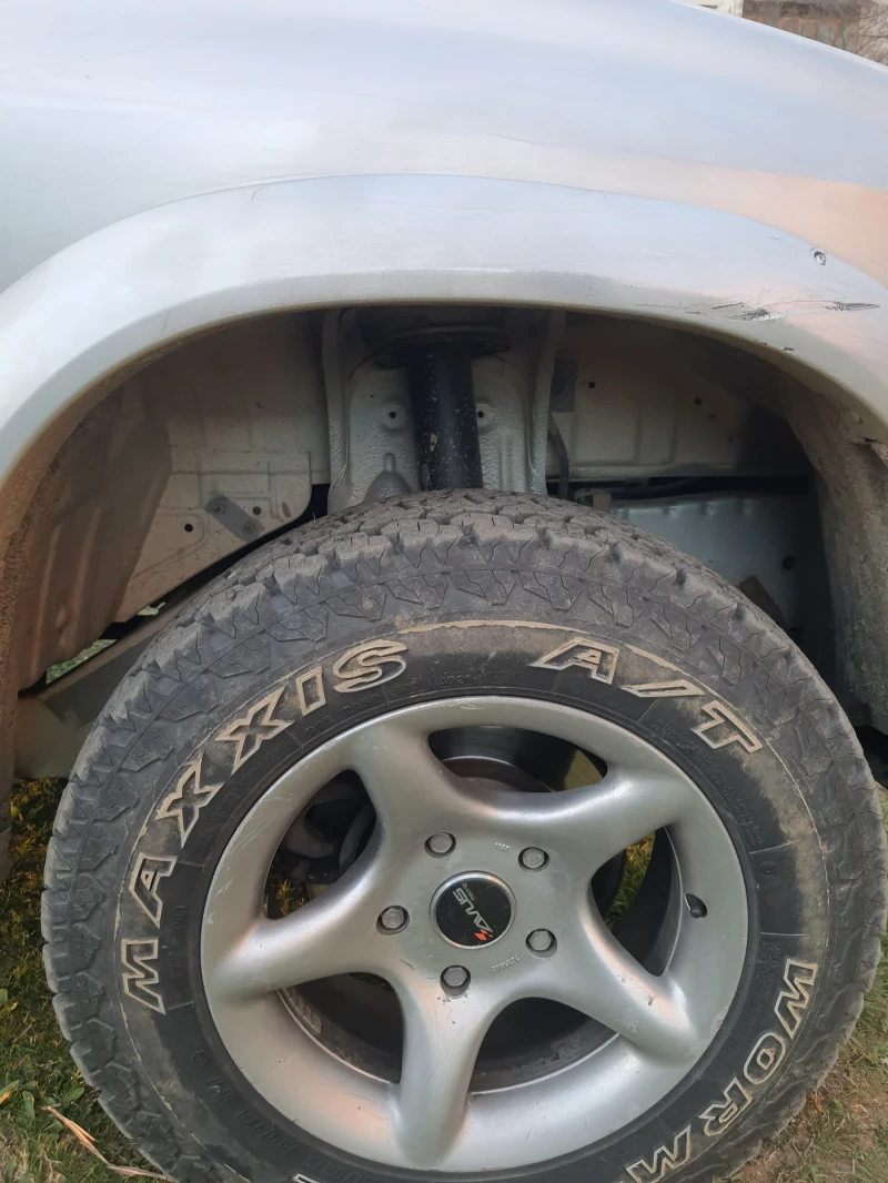 Suzuki Grand vitara 1997 , снимка 16 - Автомобили и джипове - 52841210