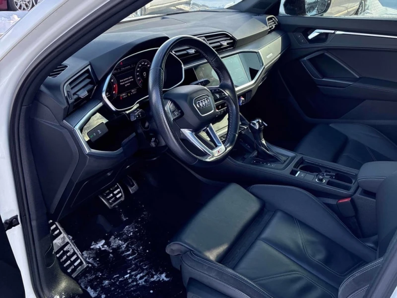 Audi Q3 * Technik * CARFAX * БЕЗ ПЪРВОНАЧАЛНА ВНОСКА, снимка 5 - Автомобили и джипове - 53172924