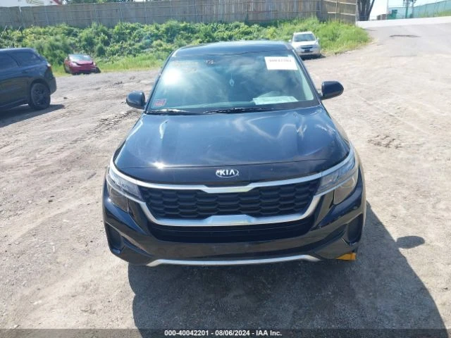 Kia Seltos LX, снимка 12 - Автомобили и джипове - 47365226