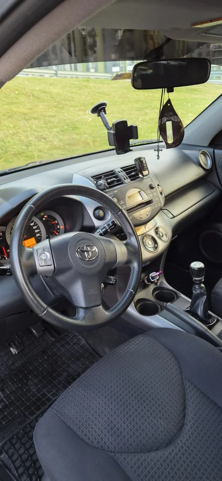 Toyota Rav4, снимка 13 - Автомобили и джипове - 56524917
