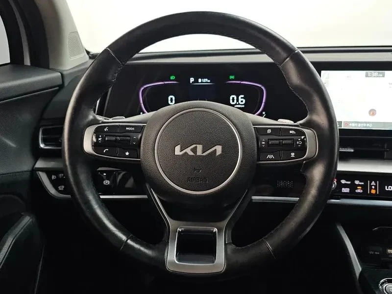 Kia Sportage, снимка 13 - Автомобили и джипове - 56731852