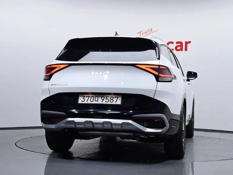 Kia Sportage, снимка 4 - Автомобили и джипове - 56731852