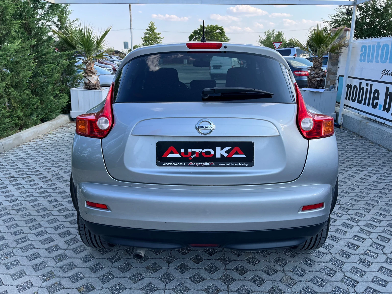 Nissan Juke 1.6i-117кс= АВТОМАТ= 113хил.км= АВТОПИЛОТ= КЛИМАТР - изображение 4