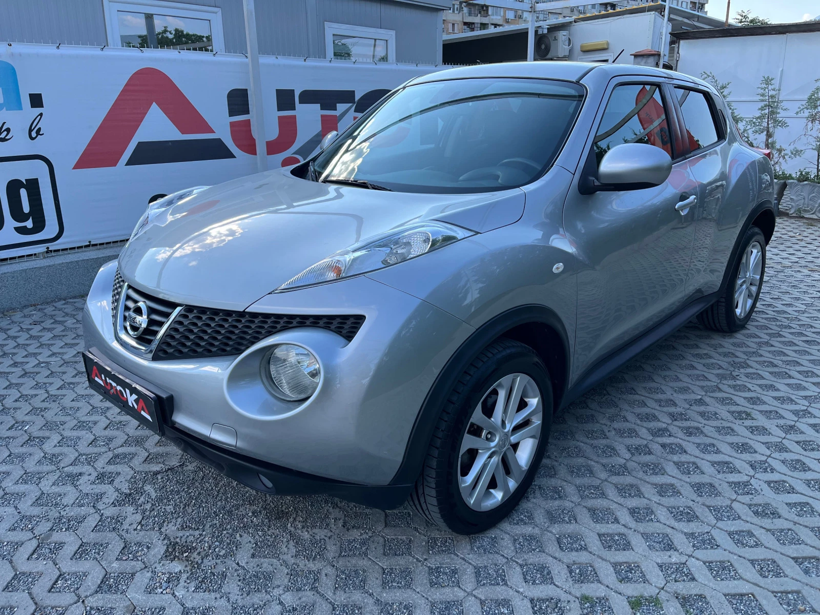 Nissan Juke 1.6i-117кс= АВТОМАТ= 113хил.км= АВТОПИЛОТ= КЛИМАТР - изображение 6