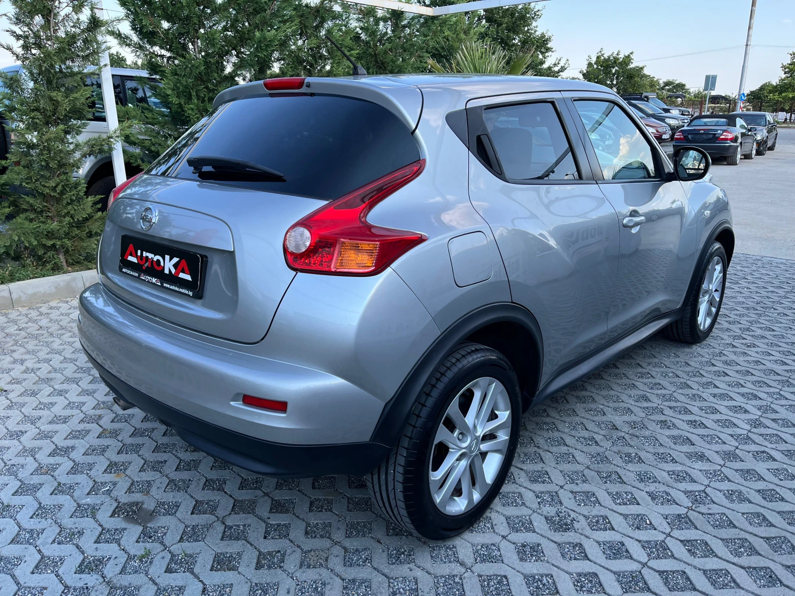 Nissan Juke 1.6i-117кс= АВТОМАТ= 113хил.км= АВТОПИЛОТ= КЛИМАТР - изображение 3