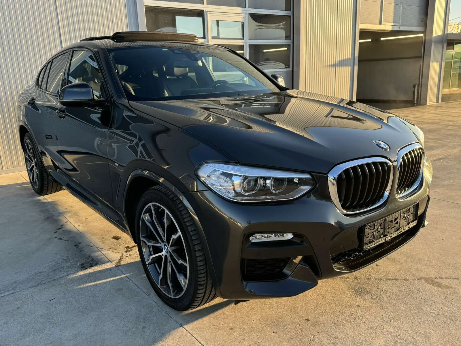 BMW X4 d* 265ps* Xdrive* M-paket* Dist* Pano* LED* Keyles - изображение 7